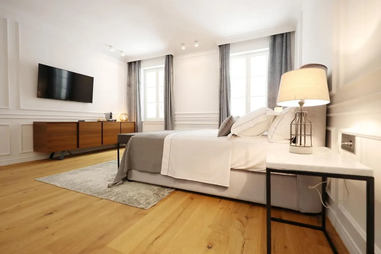 Appartamento Greta Residence Zara